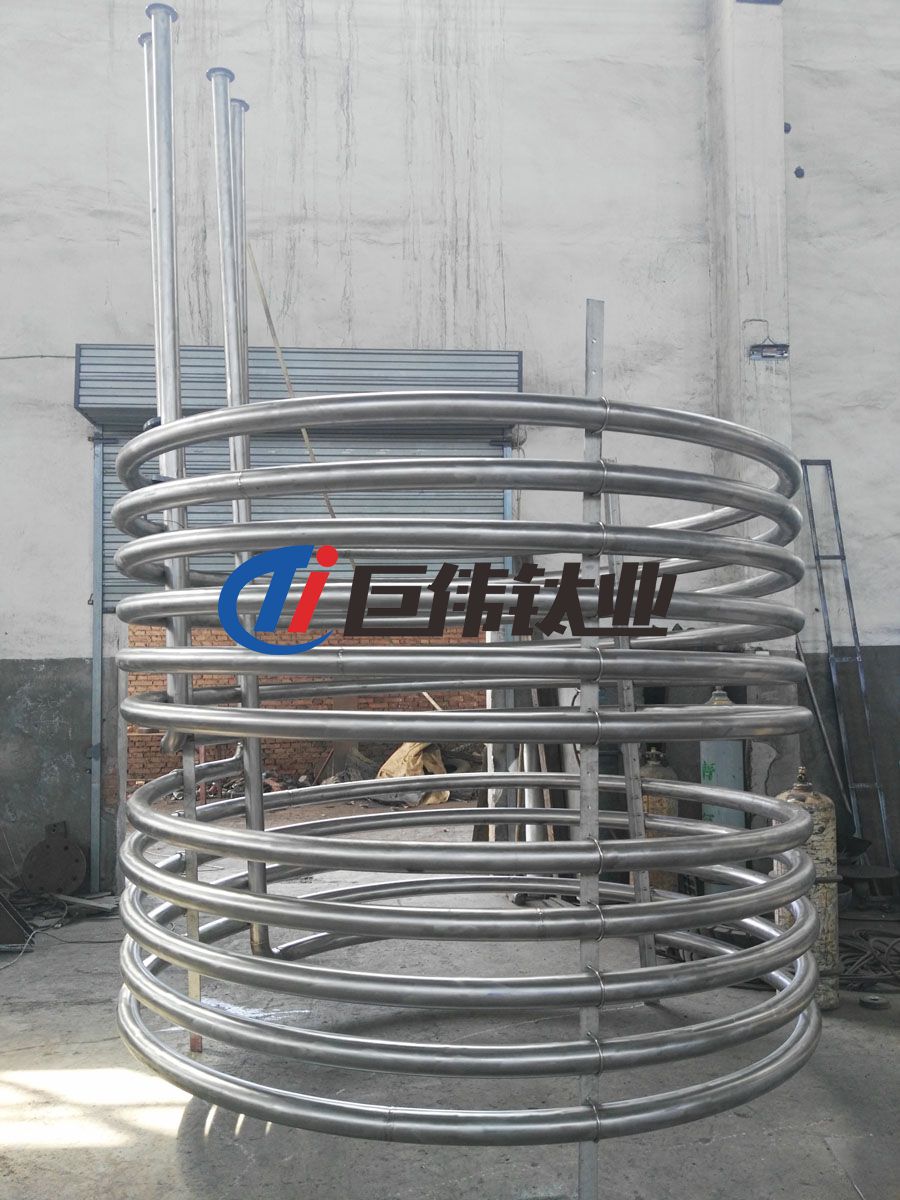 新型鈦盤管裝置在化工換熱領(lǐng)域的應(yīng)用 新型鈦盤管裝置在化工換熱領(lǐng)域的應(yīng)用