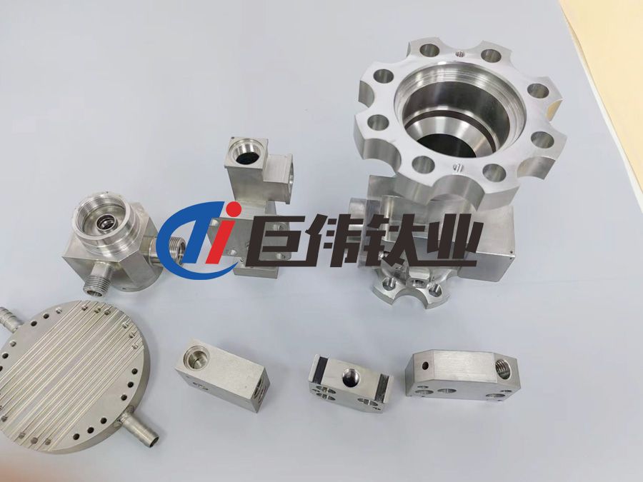 鈦合金3D打印技術(shù)在汽車發(fā)動(dòng)機(jī)用鈦合金螺絲制作中的應(yīng)用 鈦合金3D打印技術(shù)在汽車發(fā)動(dòng)機(jī)用鈦合金螺絲制作中的應(yīng)用